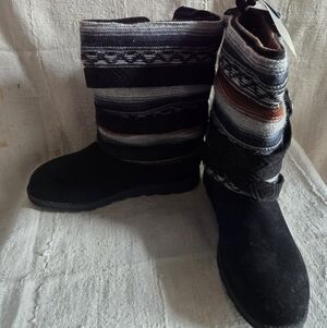 Muk Luks Boots Womens Sz 10